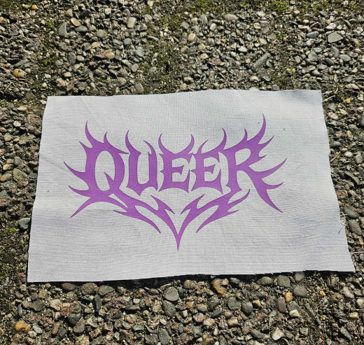 Queer Patch lila
