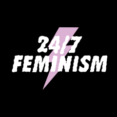 24/7 Feminism auf Interlock Retro Hotpants